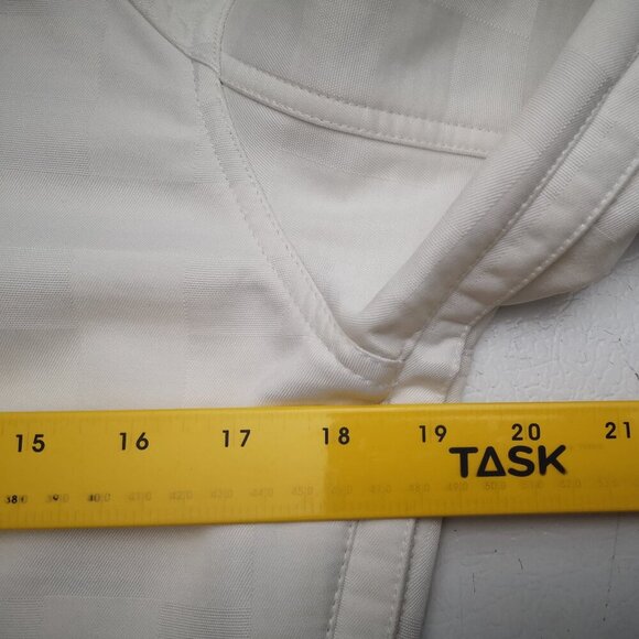 Firefly Dry Climate Ladies Off White Softshell Jacket with Drawstring Hood - Picture 12 of 15